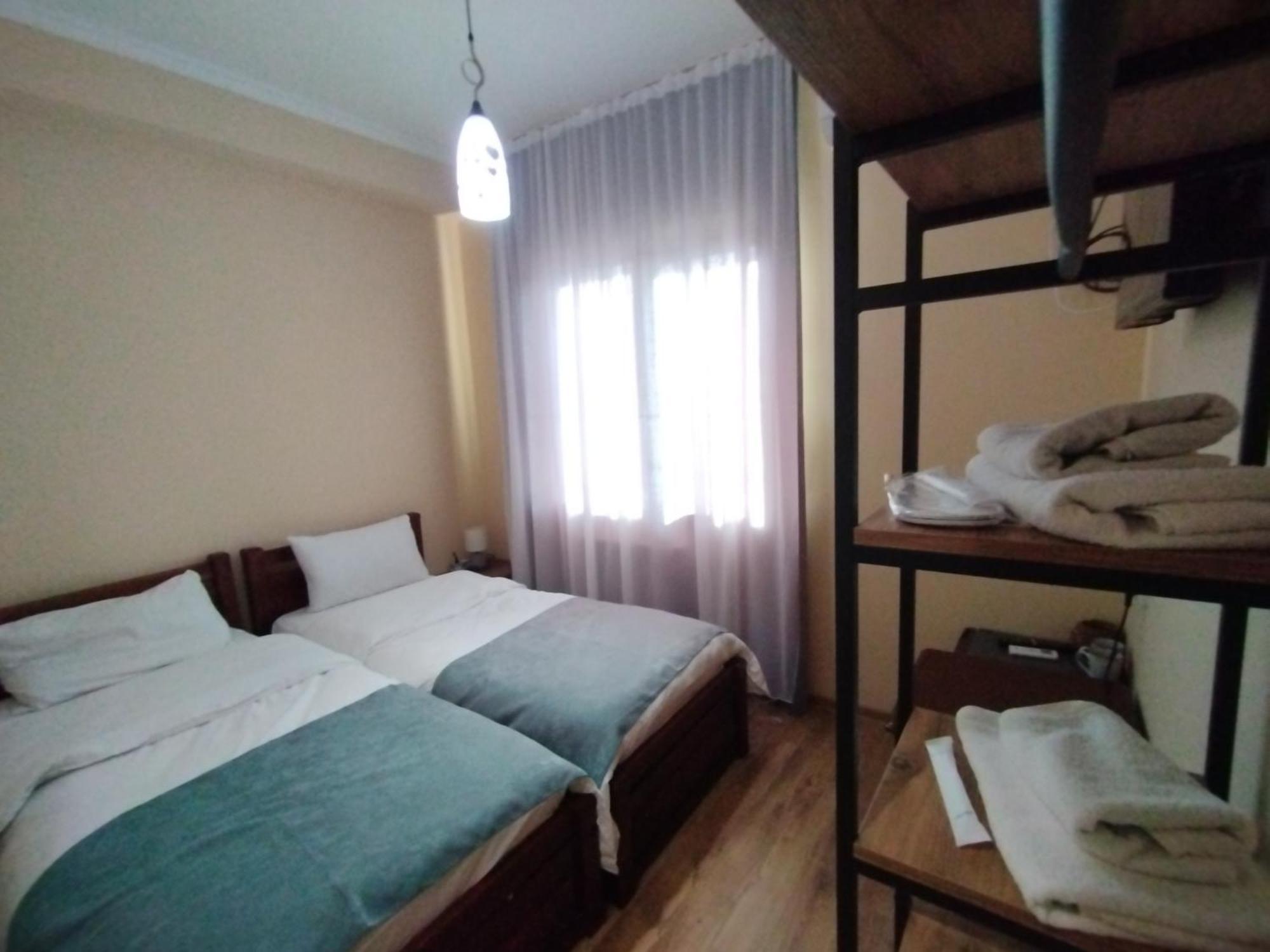 David Hotel Kutaisi Eksteriør billede